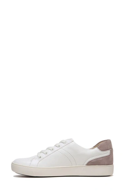 Naturalizer Morrison Womens Lifestyle Casual And Fashion Sneakers In White Leather