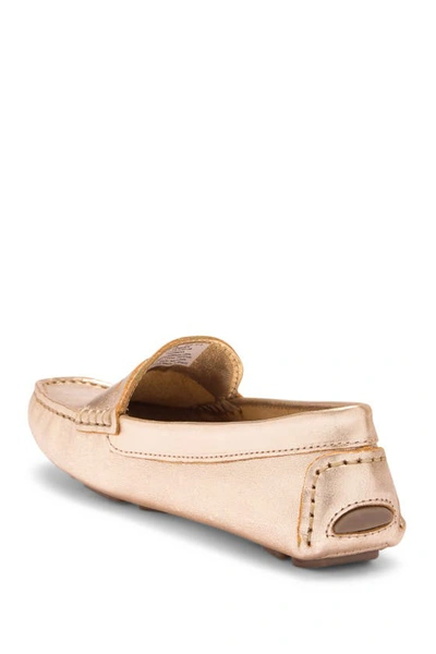Eastland Patricia Leather Moc Loafer In Gold