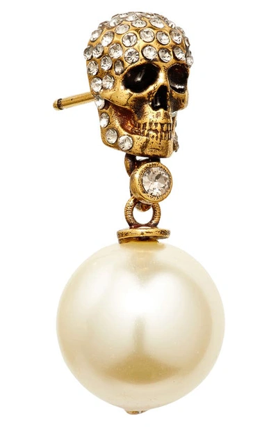 Alexander Mcqueen Swarovski Crystal Pavé Skull & Imitation Pearl Drop Earrings In 2375 Antique Gold - Pearl