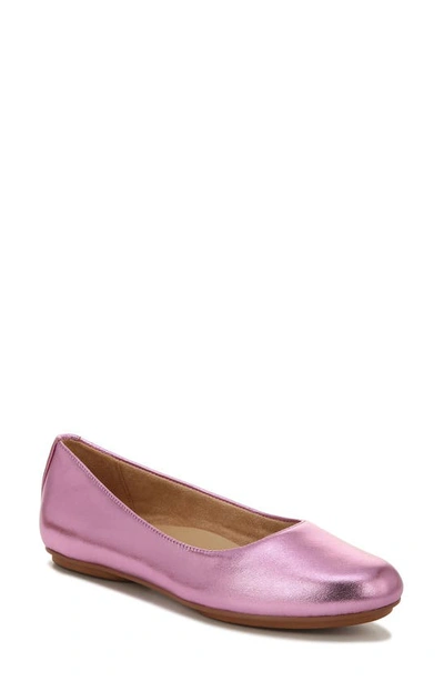 Shop Naturalizer Maxwell Skimmer Flat In Wild Rose Leather