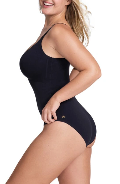 Honeylove Liftwear Cami Bodysuit In Vamp