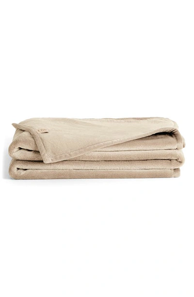 Unhide Lil Marsh Traveller Faux Fur Blanket In Beige Bear
