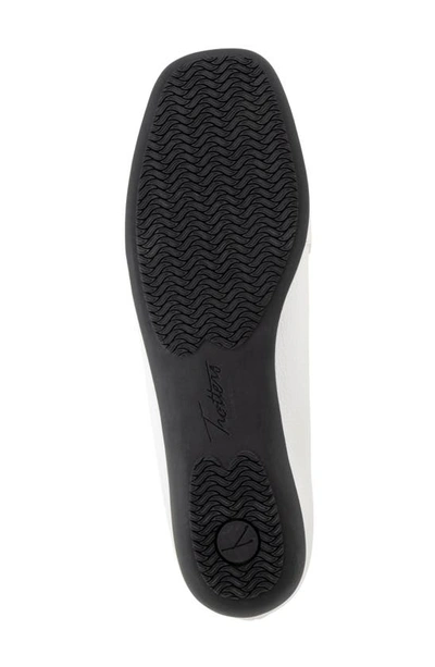 Trotters Sage Flat In White