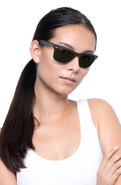 Ray Ban Large Classic Wayfarer 54mm Sunglasses In Black