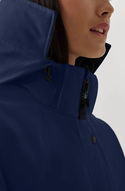 Shop Canada Goose Trillium Core Reset 625 Fill Power Down Jacket In Atlantic Navy