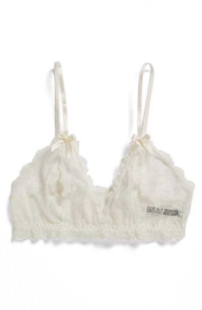Hanky Panky Open Seam Bralette In Ivory
