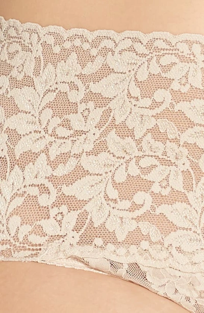 Hanky Panky Signature Lace Retro Thong In Chai
