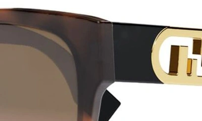 Shop Fendi The  O'lock 55mm Geometric Sunglasses In Blonde Havana / Gradient Brown
