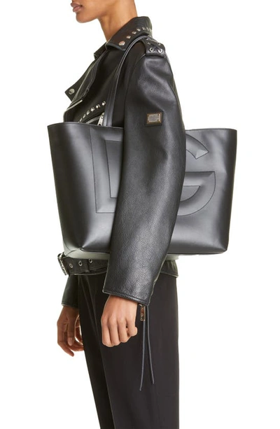Dolce & Gabbana Logo Large Leather Tote In Black