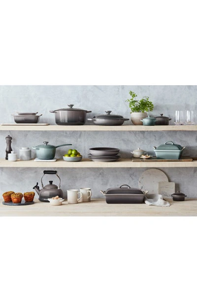 Le Creuset Signature Round Dutch Oven - 20" / 3.5 Qt. In Oyster