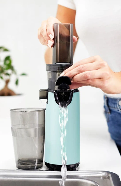 Dash Compact Cold Press Power Juicer In Aqua
