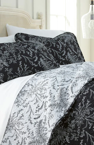 Shop Southshore Fine Linens Winter Brush Reversible Quilt Set In Black