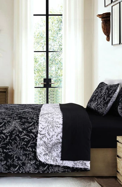 Shop Southshore Fine Linens Winter Brush Reversible Quilt Set In Black