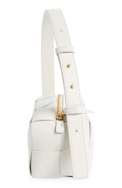 Shop Bottega Veneta Brick Intrecciato Leather Shoulder Bag In 9009 White-gold