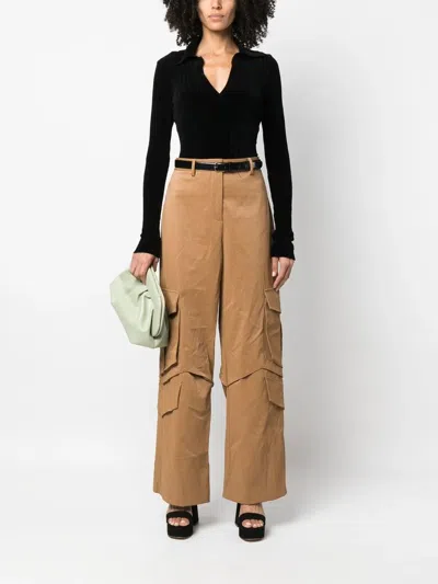 Msgm Multi-pocket Cargo Trousers In 褐色