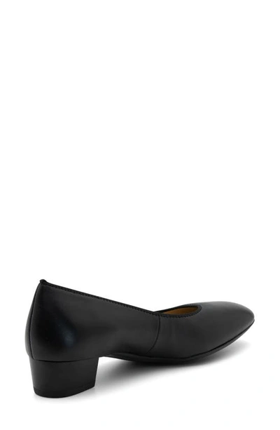 Ara Milan Pump In Black