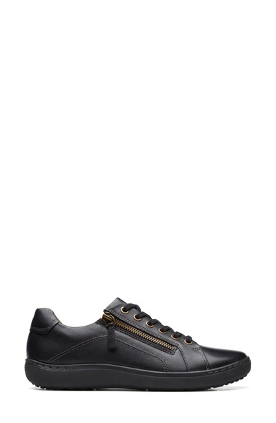 Clarks Nalle Lace-up Sneaker In Black/ Black