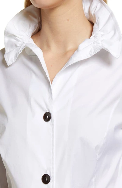 Ming Wang Ruffle Neck Button Front Cotton Poplin Blouse In Wht/blk