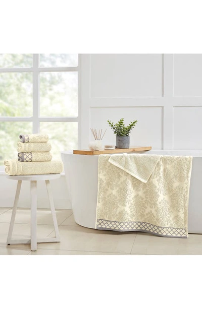 Modern Threads Embellished Border Damask Jacquard Towel 6-piece Set In Ivory