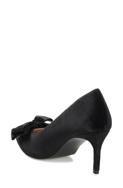 Shop Journee Collection Crystol Pump In Black