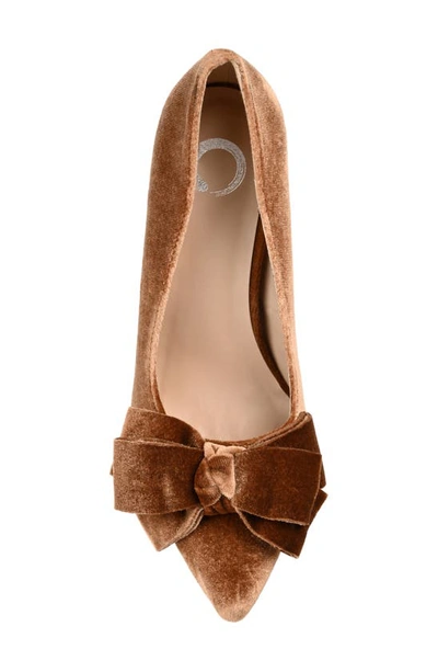 Journee Collection Crystol Pump In Brown