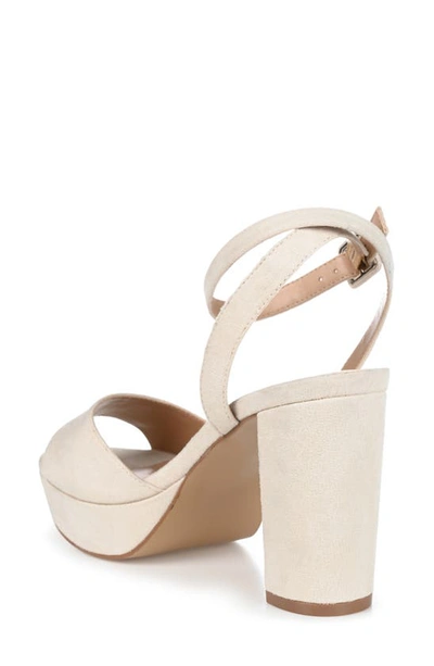 Journee Collection Journee Nairri Platform Sandal In Nude