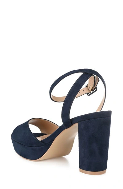 Journee Collection Collection Women's Nairri Pump In Blue