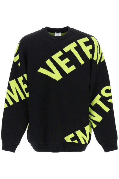 Shop Vetements Maxi Logo Sweater In Multicolor