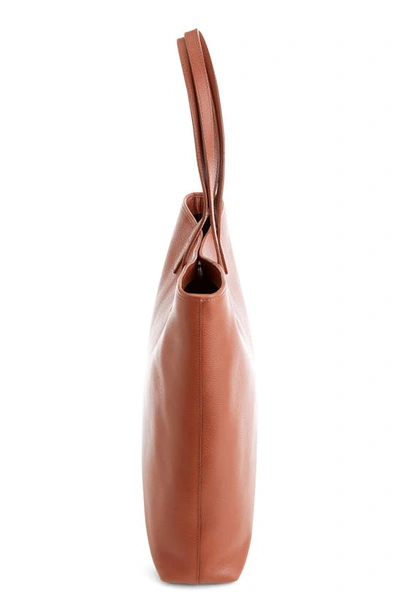 Royce New York Personalized Tall Tote & Wristlet In Tan - Deboss