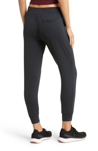 Zella Restore Soft Pocket Leggings In Black