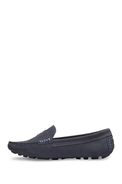 Eastland Patricia Leather Moc Loafer In Navy Suede