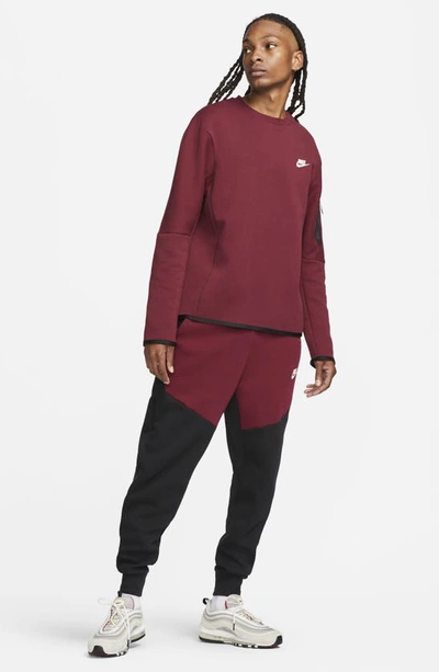 Shop Nike Tech Fleece Jogger Sweatpants In Black/ Dark Beetroot/ Phantom