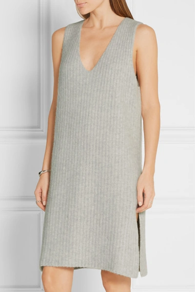 Shop The Elder Statesman Ribbed Cashmere-blend Dress In Light Gray