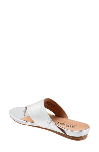 Softwalk Chandler Sandal In Silver