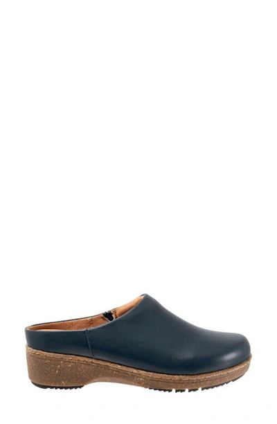 Softwalk Arvada Mule In Navy