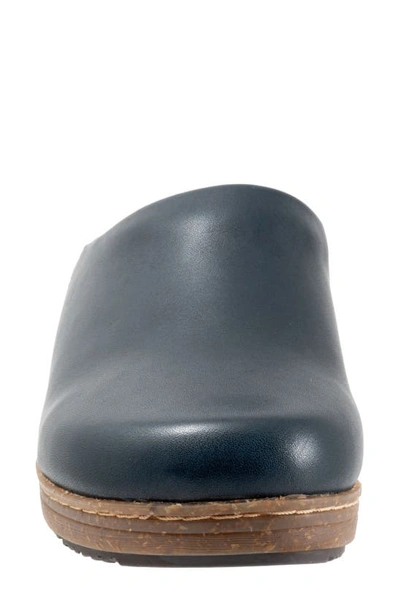 Softwalk Arvada Mule In Navy