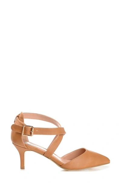 Journee Collection Journee Riva Crossover Pump In Tan