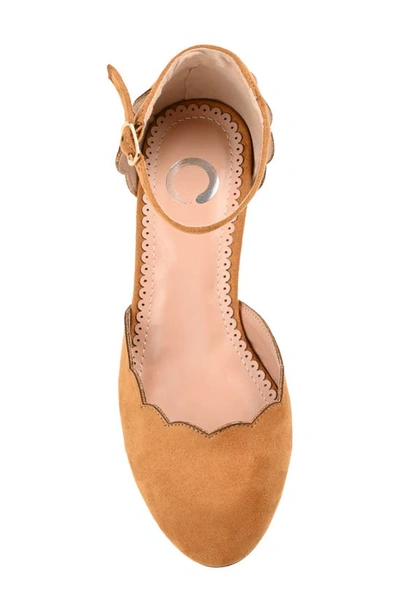 Journee Collection Journee Edna Scallop Trim Pump In Cognac