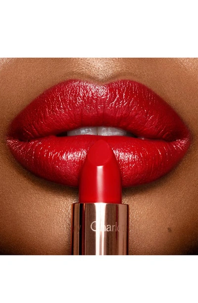 Shop Charlotte Tilbury Ki.s.s.i.n.g. Lipstick In So Red