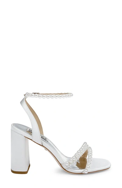 Badgley Mischka Feisty Ankle Strap Sandal In Soft White