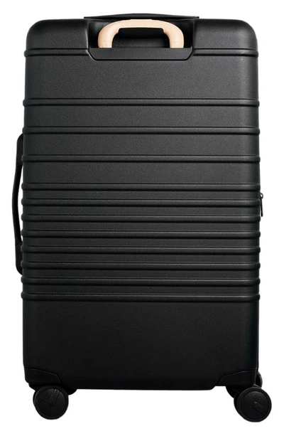 Beis The 29-inch Rolling Spinner Suitcase In Black