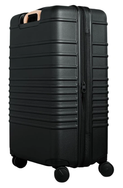 Beis The 29-inch Rolling Spinner Suitcase In Black