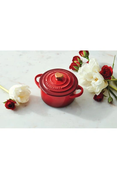 Le Creuset Figural Hearts 8 Oz. Two-piece Round Mini Cocotte Set In Cerise