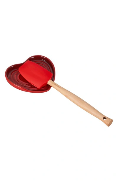 Le Creuset Figural Hearts Stoneware Spoon Rest In Cerise