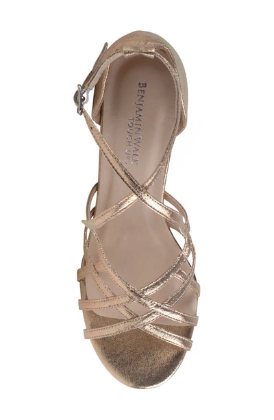 Touch Ups Lupe Sandal In Champagne