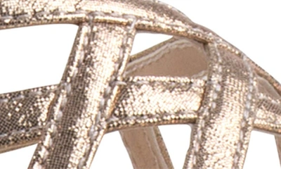 Touch Ups Lupe Sandal In Champagne