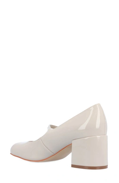 Journee Collection Okenna Pump In Grey