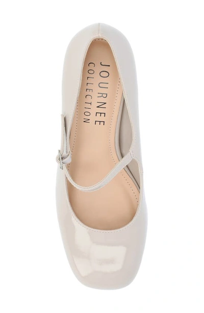 Journee Collection Okenna Pump In Grey