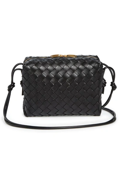 Bottega Veneta Large Loop Intrecciato Leather Shoulder Bag In 8425 Black-gold