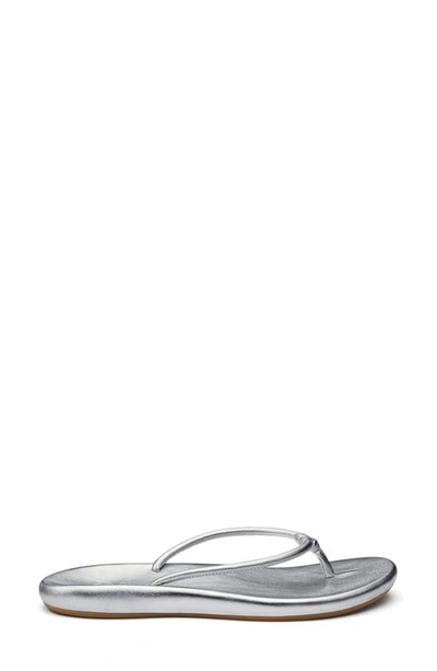 Olukai Huawai Flip Flop In Silver / Silver